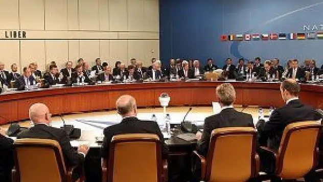 NATO Rusya işbirliği askıda