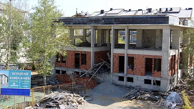 Başkan Altay Seydişehir KOMEK Binası İnşaatını İnceledi
