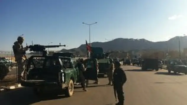 Afganistan İçişleri Bakanlığı'na intihar saldırısı: 6 ölü