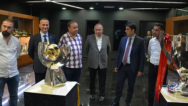 Konyaspor'u Emniyet Müdürü ziyaret etti