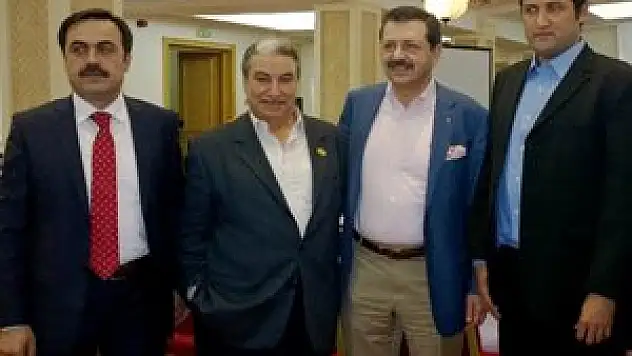 Öztürk, İslam Ticareti ve Sanayi Odası 30.Genel Kurulunda