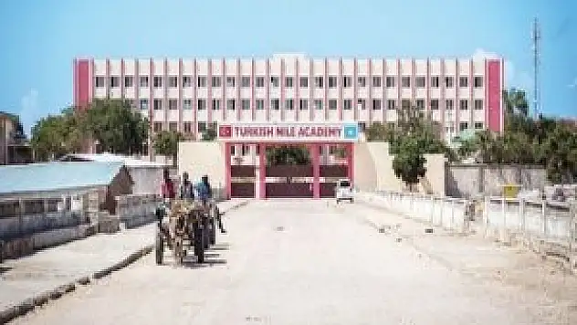 Somali'de kolej isyanı