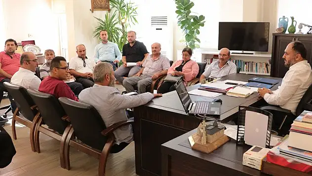 Beyşehir Belediyesi'nde halk günü toplantıları