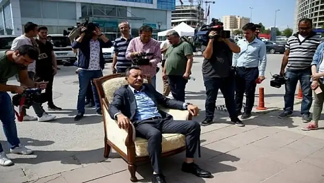 CHP'de koltuk kavgası! İhraç talep edildi