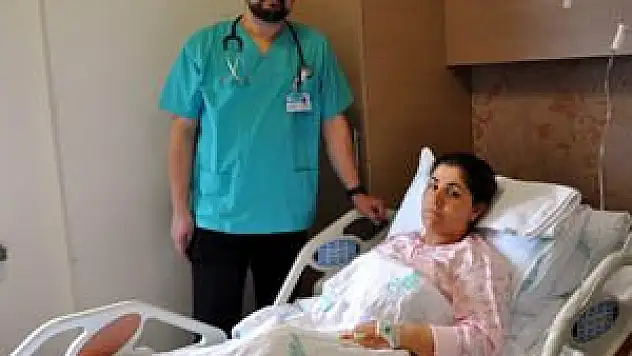 Karın ağrısıyla gitti ölümden döndü