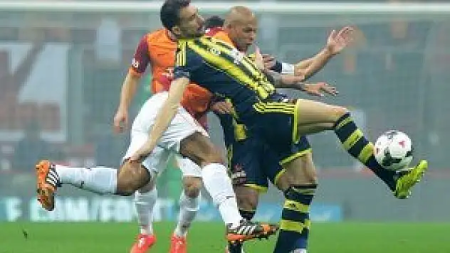 Derbinin galibi belli oldu, Galatasaray, Fenerbahçe'yi 1 - 0 mağlup etti
