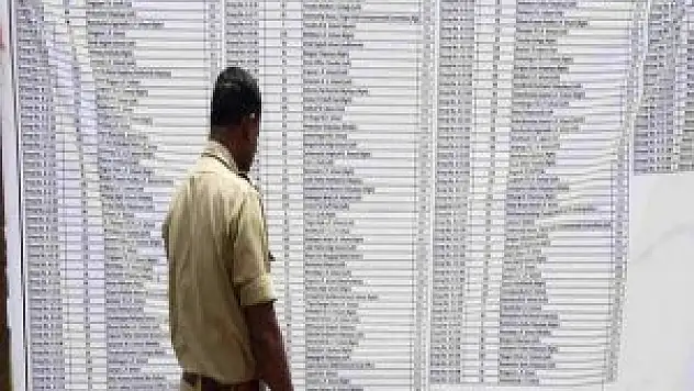 Dünyanın en büyük seçimleri başladı