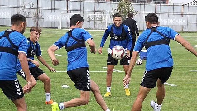 Anadolu, Maraş'a bileniyor