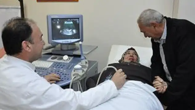 Iraklı profesör 69 yaşında Türkiye'de 'baba' olacak