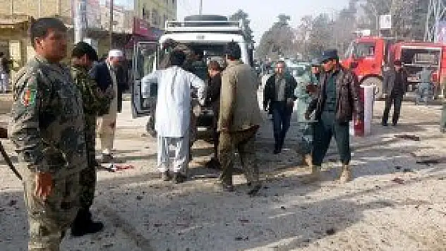 Afganistan'da bombalı saldırılar
