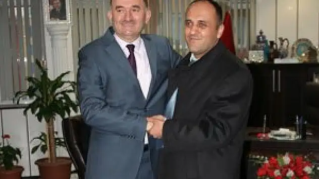 Beyşehir Belediye Başkanı seçilen Murat Özaltun, mazbatasını aldı