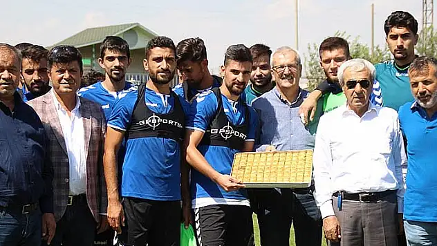 Anadolu'ya moral aşıladılar