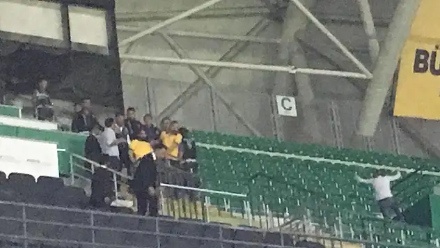 Fenerbahçe taraftarı rahat durmadı!