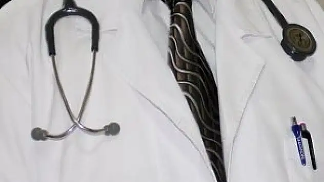 CHP Başvurdu Anayasa Mahkemesi de tam gün yasasını durdurdu