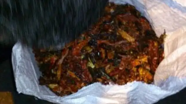 Konya'da 1 kilogram 700 gram esrar ele geçirildi