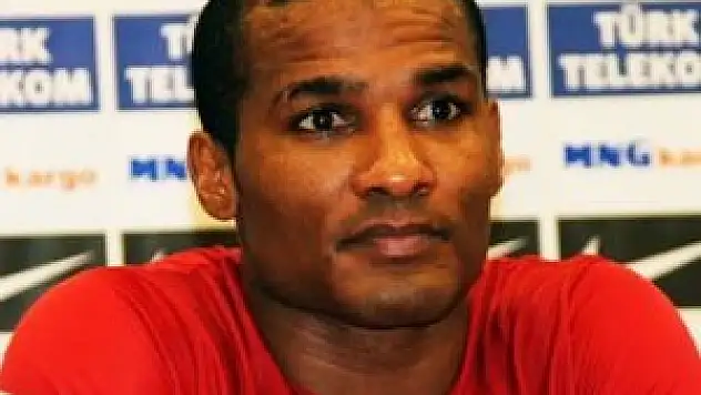 Florent Malouda eski takımına döndü!