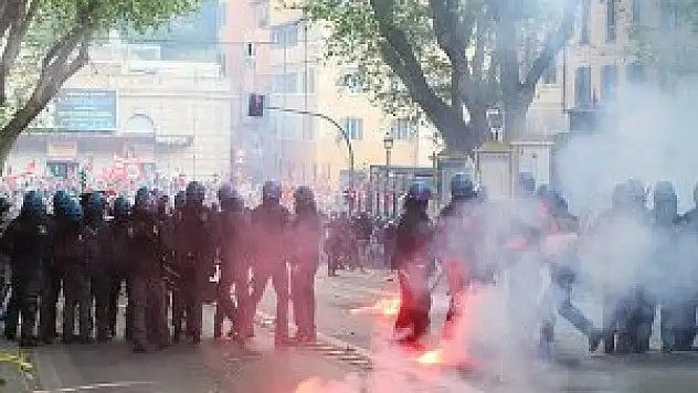 Roma'da olaylı protesto