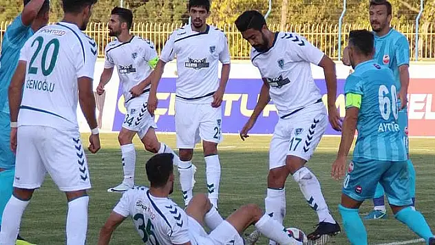 Anadolu Selçukspor, can sıkıyor