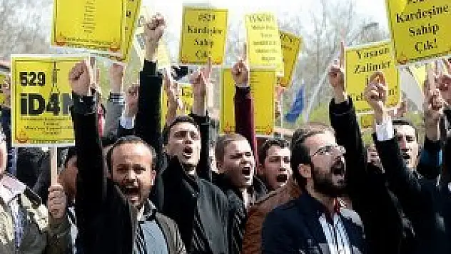 Ankara'da Mısır için 1 aylık protesto