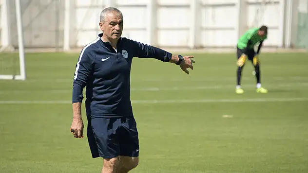 Rıza Çalımbay'ın hedefi üst sıralar