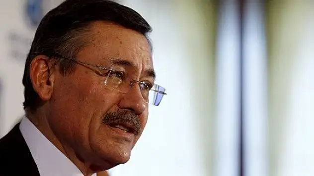 Gökçek'in Twitter hesabı hacklendi