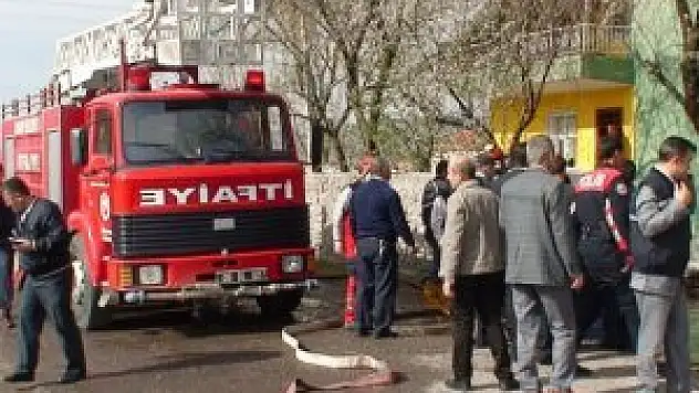 Aksaray'da, 2 çocuk yanarak can verdi
