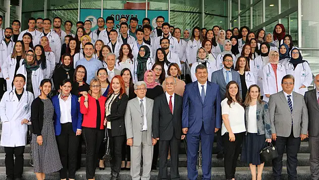 KTO Karataylı doktor adaylarının beyaz önlük heyecanı