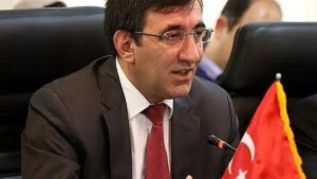 İran ile karşılıklı adımlar atmak istiyoruz