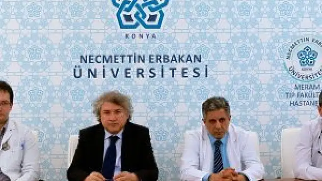 Göğüs kemiği kesilmeden aort kapağı değiştirildi