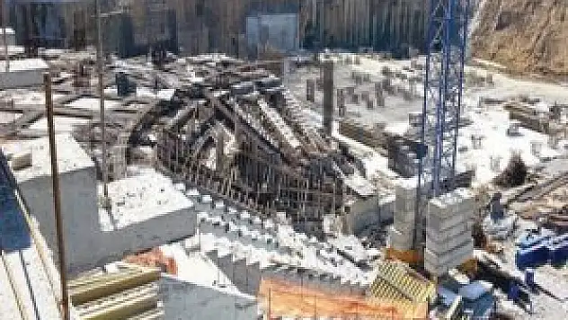 Derbide en büyük rakibimiz hakemler