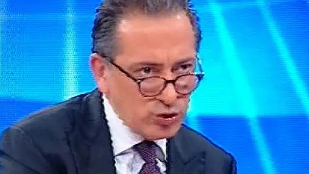 Altaylı deliye döndü: Salak değilim!