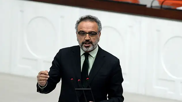 Sırrı Sakık: Hakan Fidan ve ekibini kutluyorum