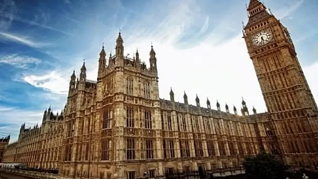 NASA duyurdu: Dünyaya yaklaşıyor