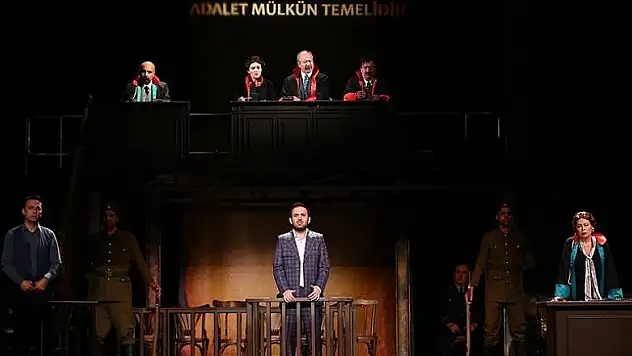 Devlet Tiyatrolarında perde 'Reis Bey' ile açılıyor