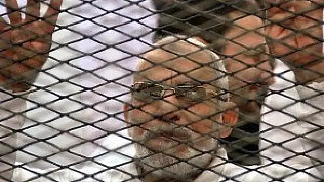 İhvan üyelerinin duruşmasına erteleme