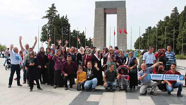 Beyşehir Belediyesinden işitme ve bedensel engellilere Çanakkale gezisi