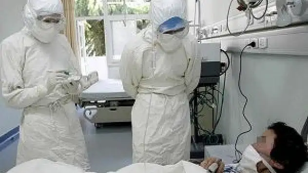 Suudi Arabistan'da 'corona virüsü' can aldı