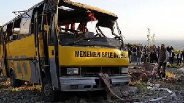 Midibüs şarampole yuvarlandı, 6 ölü...