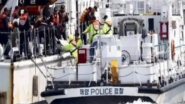 Cesetler su yüzüne çıkmaya başladı