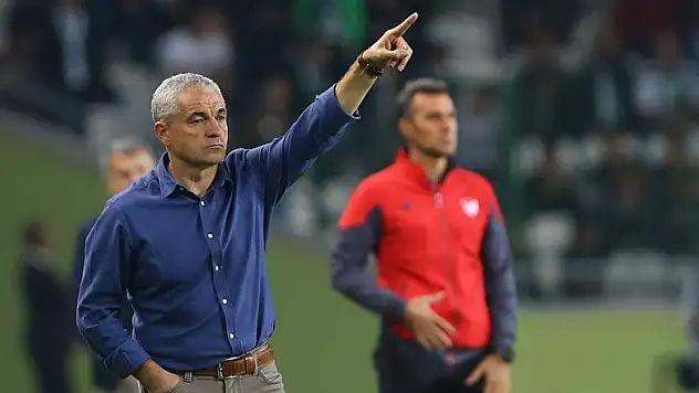 Rıza Çalımbay, kaçan puanlara yanıyor!