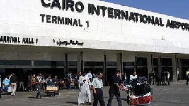Mısır'da gözaltına alınan Türk vatandaşı sınır dışı edildi