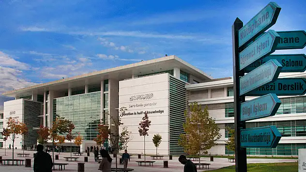 KTO Karatay Üniversitesi Sosyal Medyada Türkiye'nin En İyi 100 Markası Arasında