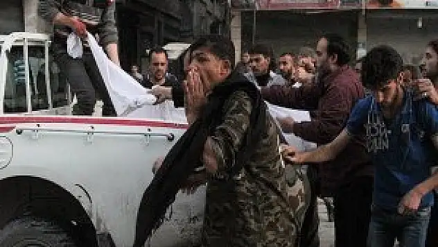 Suriye'de varil bombalı saldırı: 27 ölü