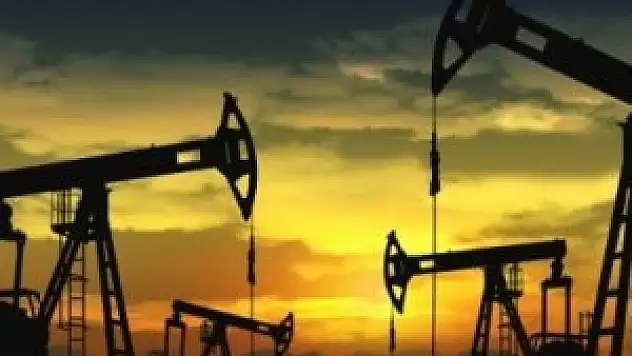 Petrol fiyatları düşüşte