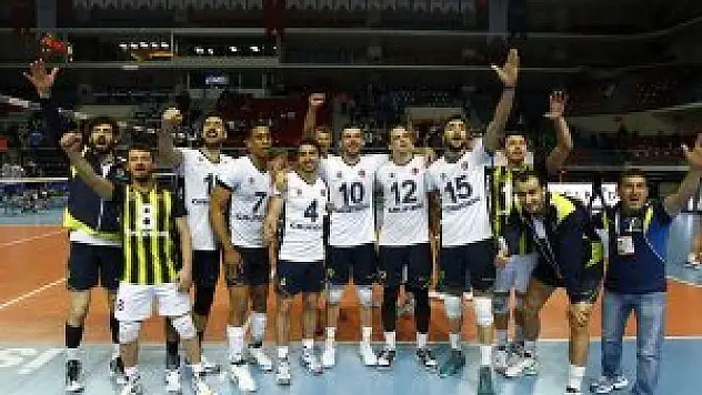 Fenerbahçe: 3 - Halkbank: 1