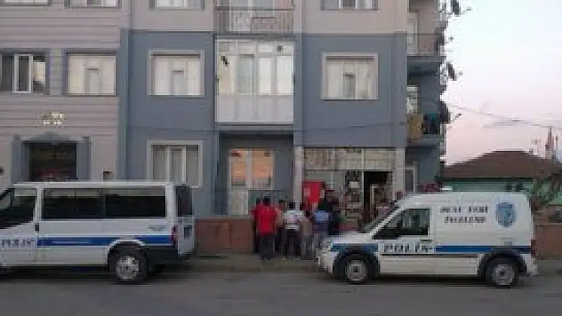 İki yaşındaki çocuk 4.kattan düştü