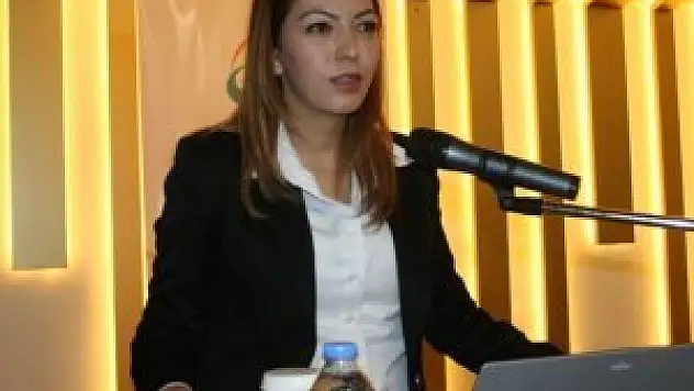 İlçeler kalkınmanın hızına yetişemiyor ve gelişemiyor