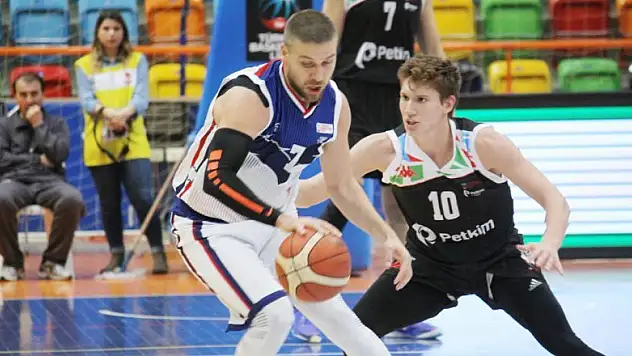 Selçuklu Kartalları, galibiyetle başladı! 93-84