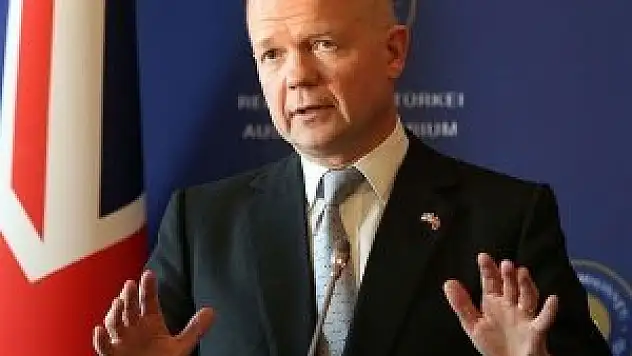 Hague, Lavrov ile görüştü