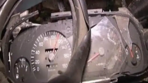 110 kilometre hızla kaza